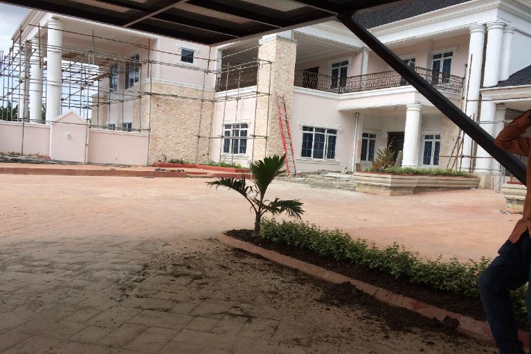 Private Residential Mansion, Old GRA, Port Harcourt — 1